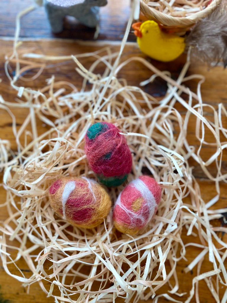 Wet-Felted Pebble Eggs 