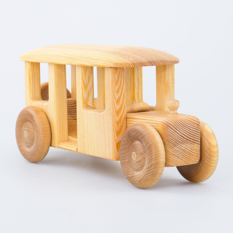 Debresk Big Wooden Bus, front view