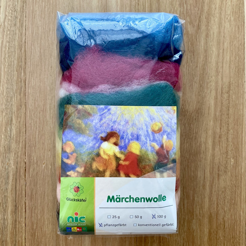 Marchenwolle Plant-Dyed Wool Fleece, 15 Assorted Colours