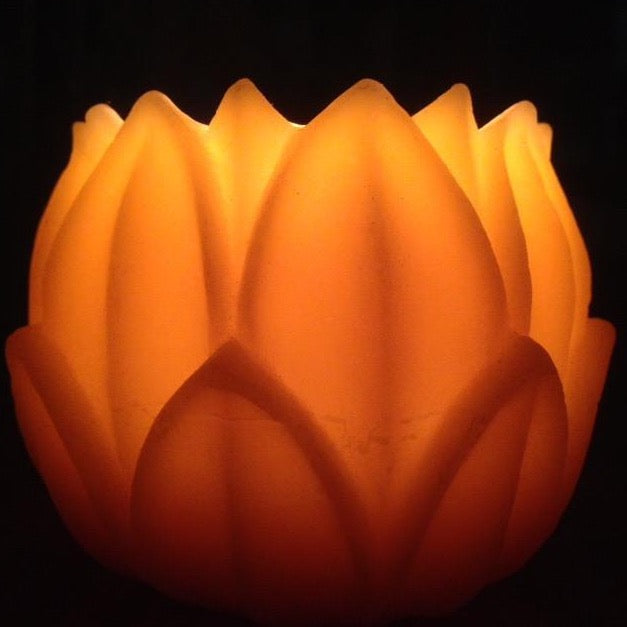 Glowing Beeswax Lotus Lantern